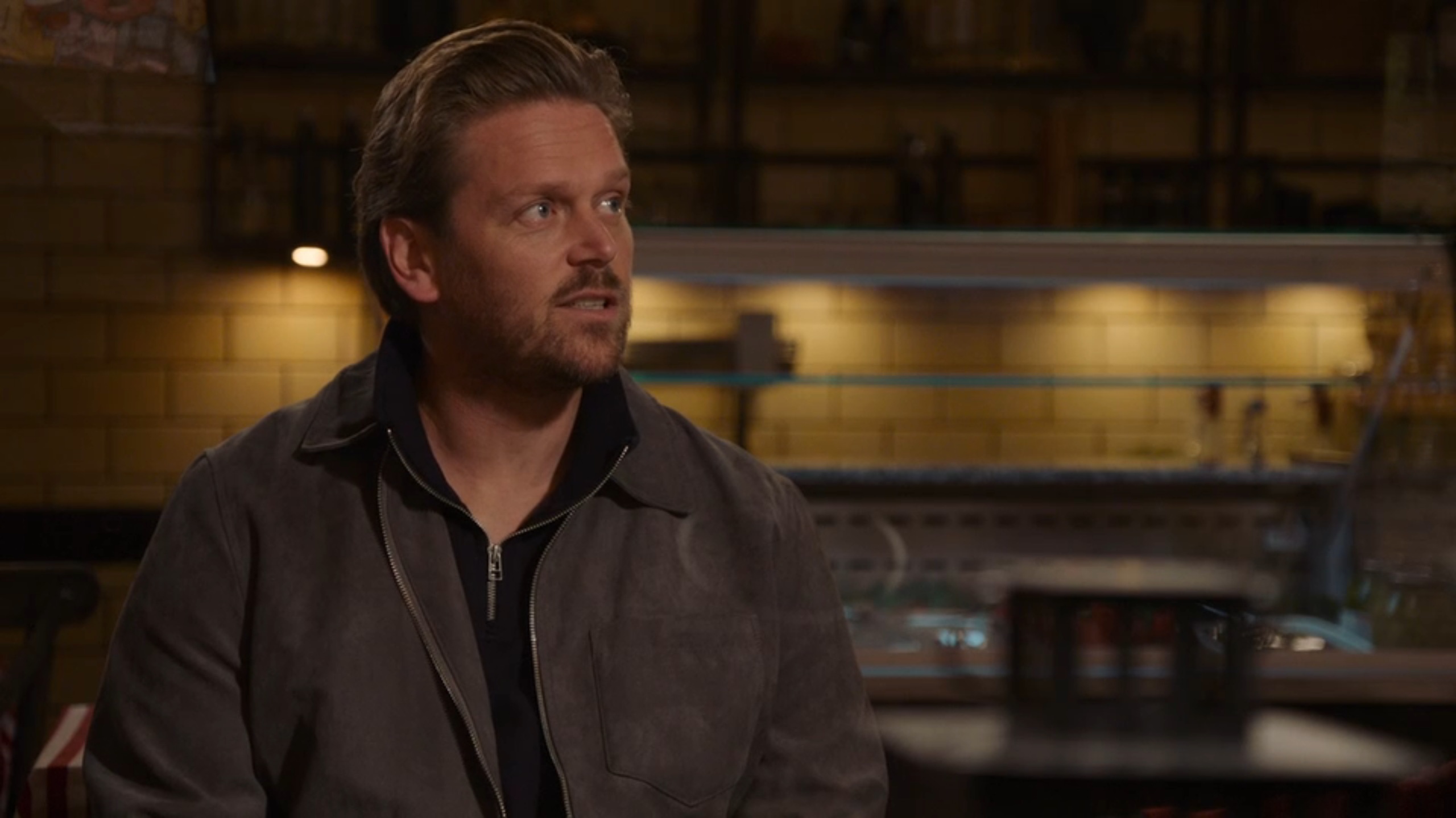 Alex komt geen steek verder